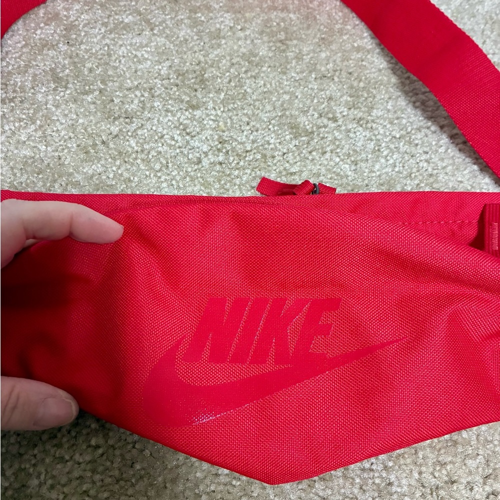 NEW Nike Heritage fannypack hiking hip bag running pack